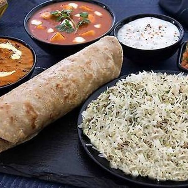 Veg Paneer Thali Home Delivery 