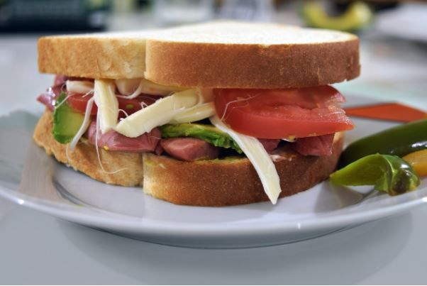 Desayuno con Sandwich (Febrero)