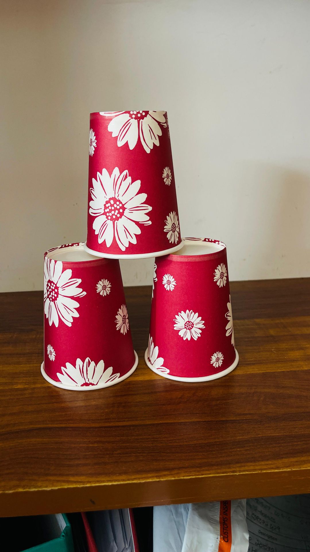 Paper cups 250ml - coloured designs 