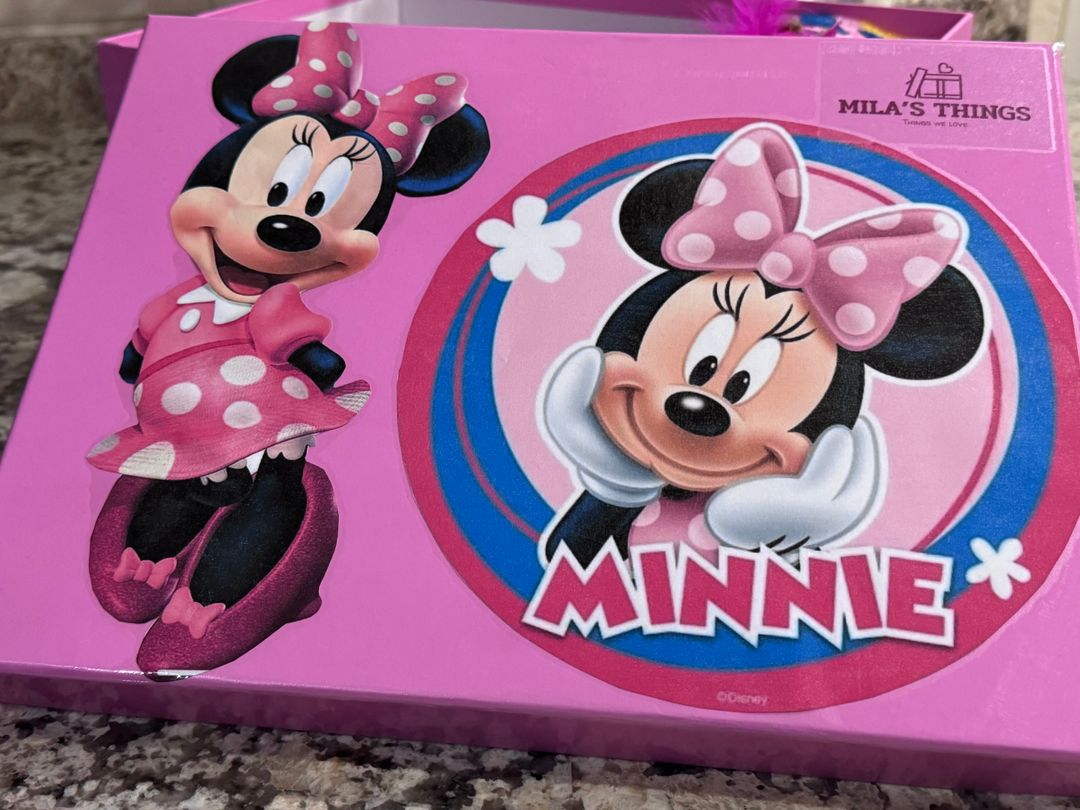 Surprise Gift Box - 🎀 Minnie Mouse