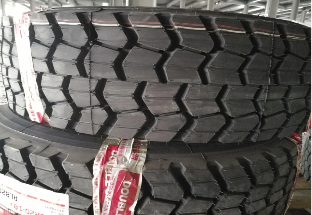 Heavy-Duty 12.00R20 24PR Mining Truck Tire - Ultimate Durability & Performance