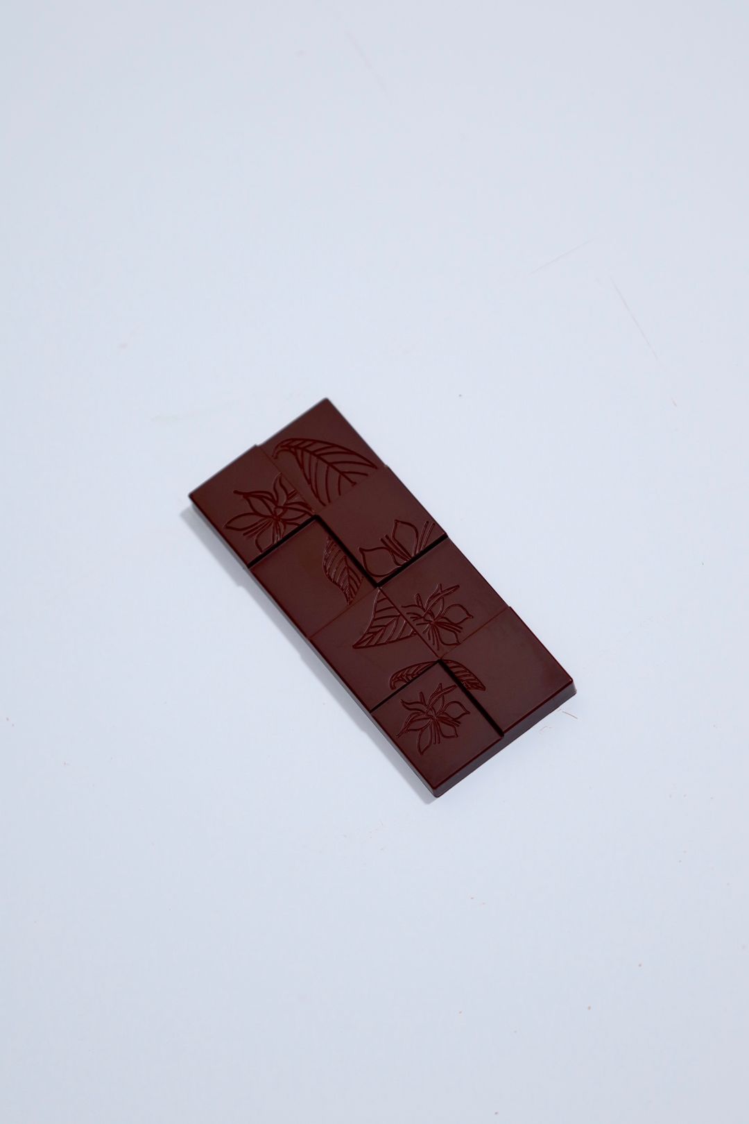 70% Single Origin Cambodia Dark Chocolate (40g)