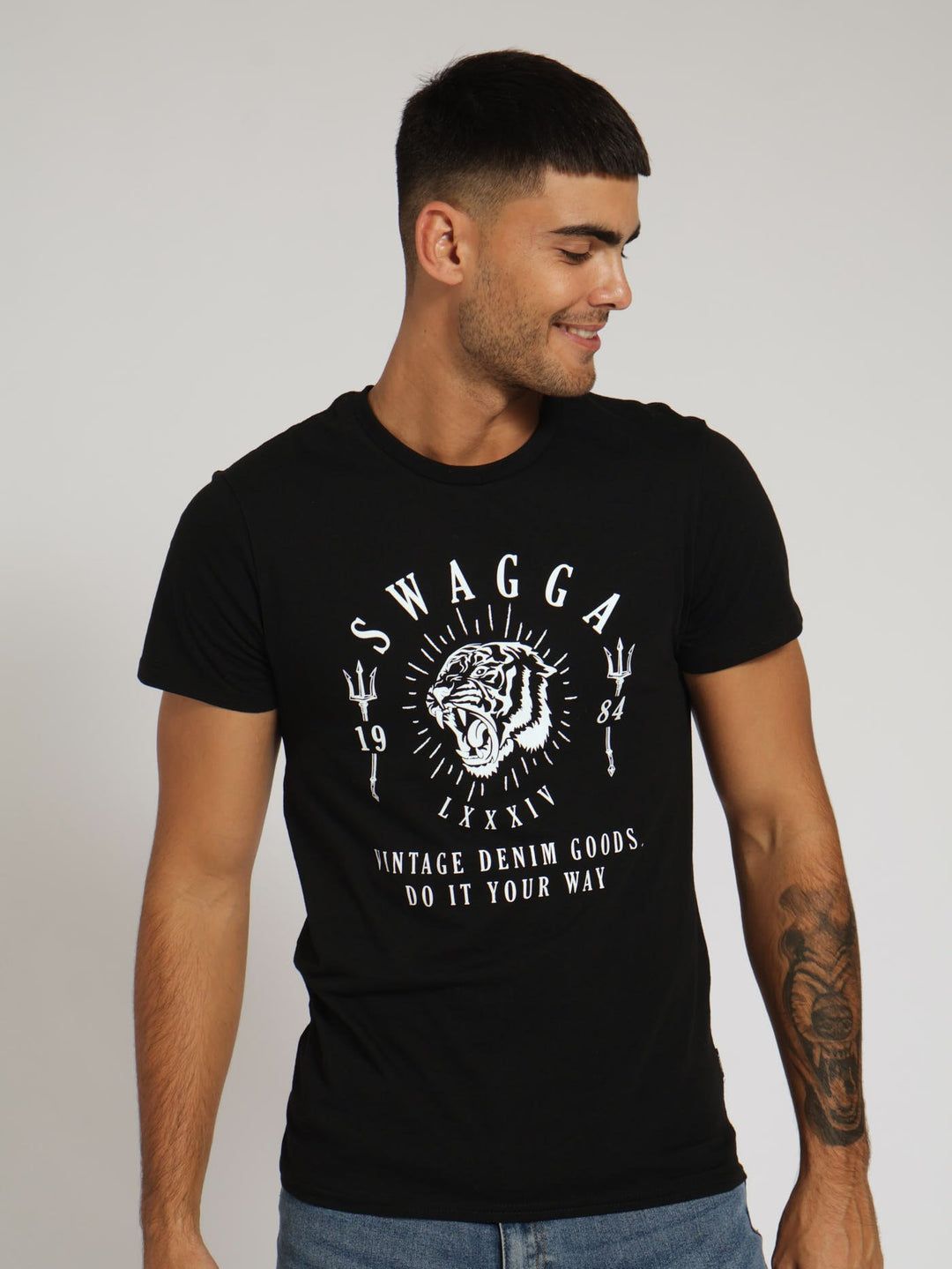 Swagga denim tiger men tee