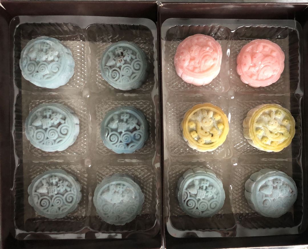 Mini Snow Skin mooncake 6 pieces (3 flavours)