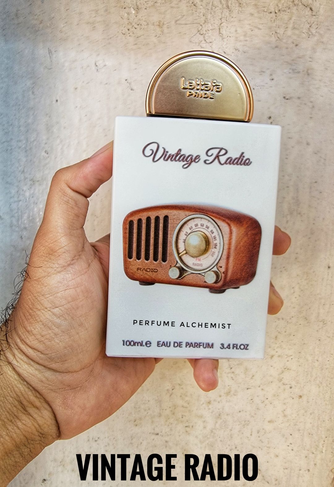 VINTAGE RADIO