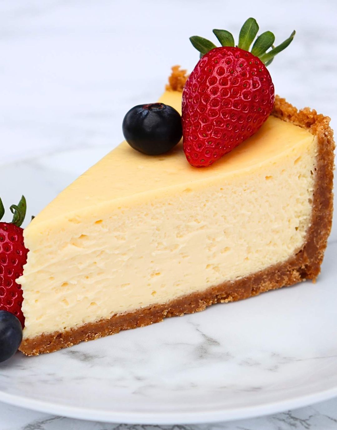 CHEESE CAKE