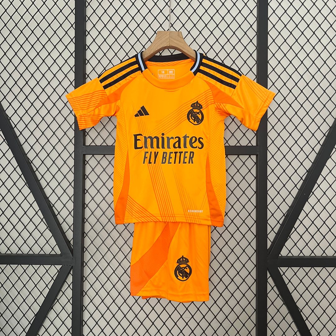 Kit Real Madrid Alternativo 24/25