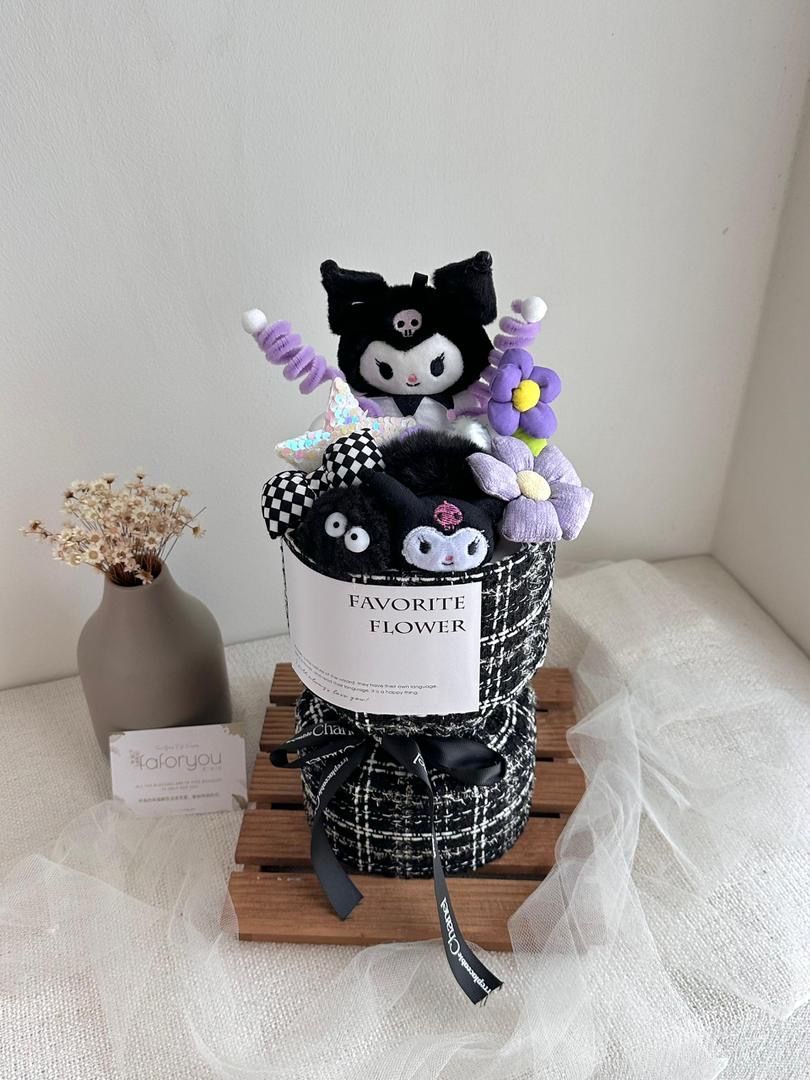 Kuromi Doll Bouquet 