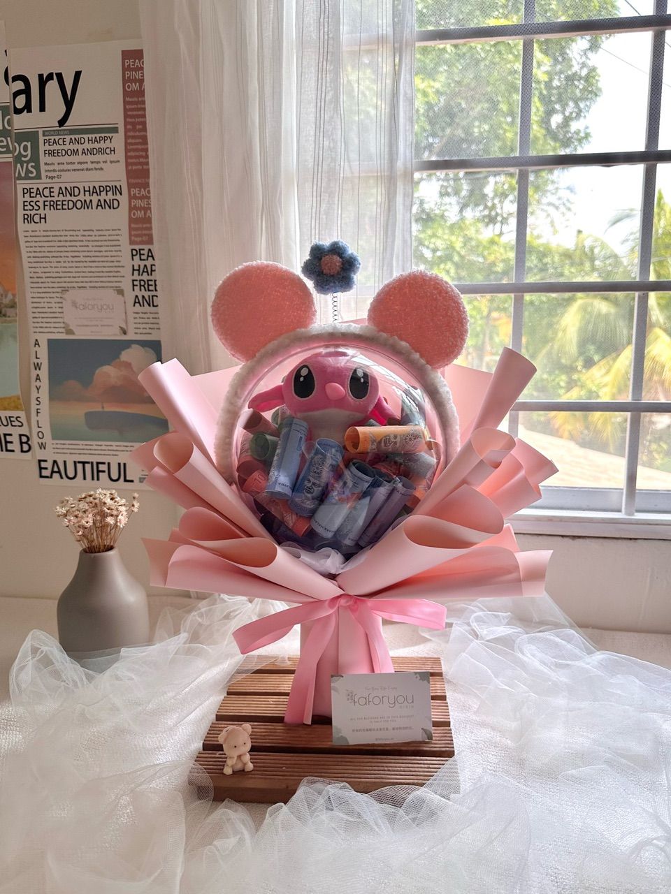 Stitch Money Acrylic Ball Bouquet