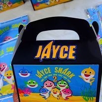 Personalized party box - empty (with 3D effects)