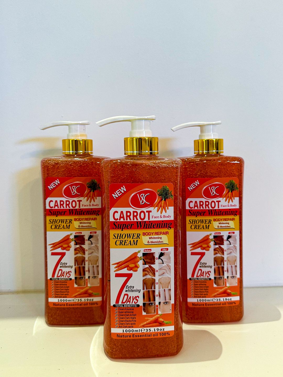 VSC CARROT SUPER WHITENING SHOWER CREAM