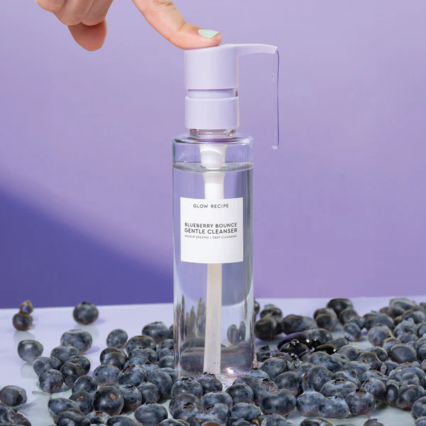 Glow Recipe Blueberry Bounce Gentle Cleanser