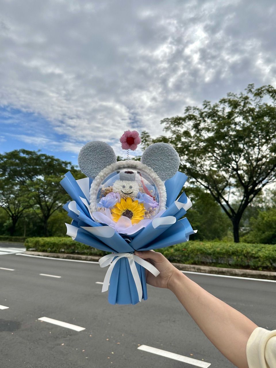 Graduation Ping Pong Acrylic Ball Bouquet