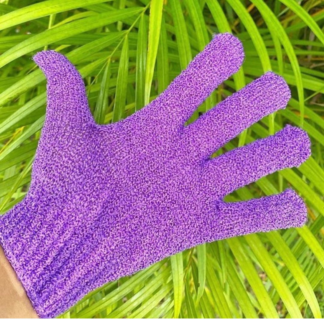 Exfoliating gloves