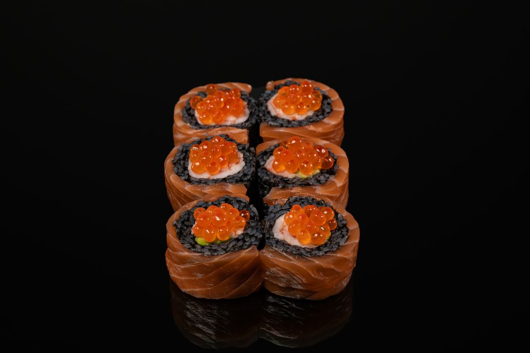 Black Caviar Roll