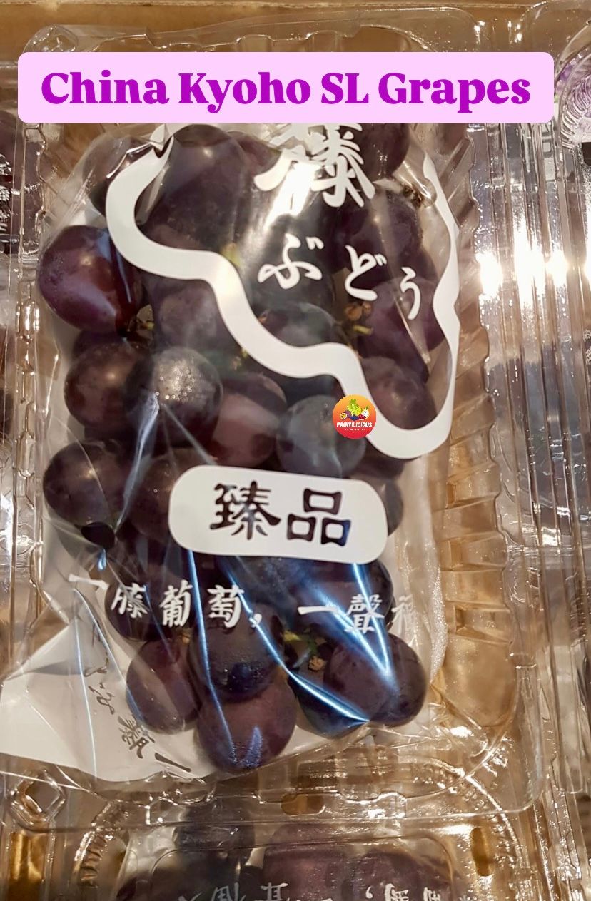 CHINA KYOHO BLACK SL GRAPES