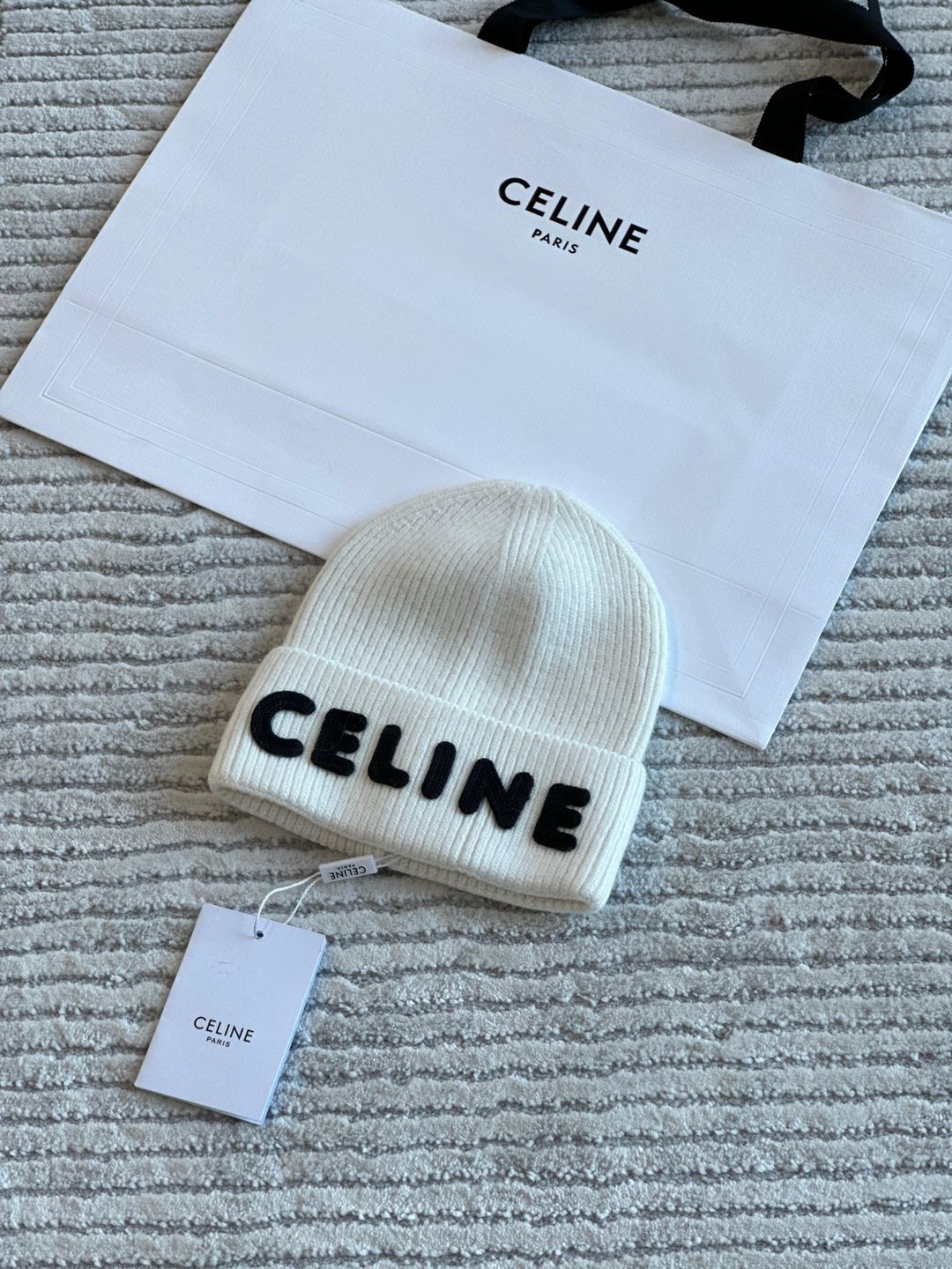 CELINE