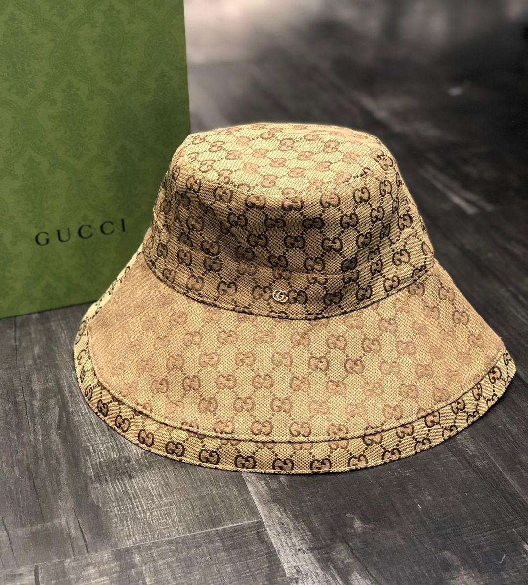 GUCCI