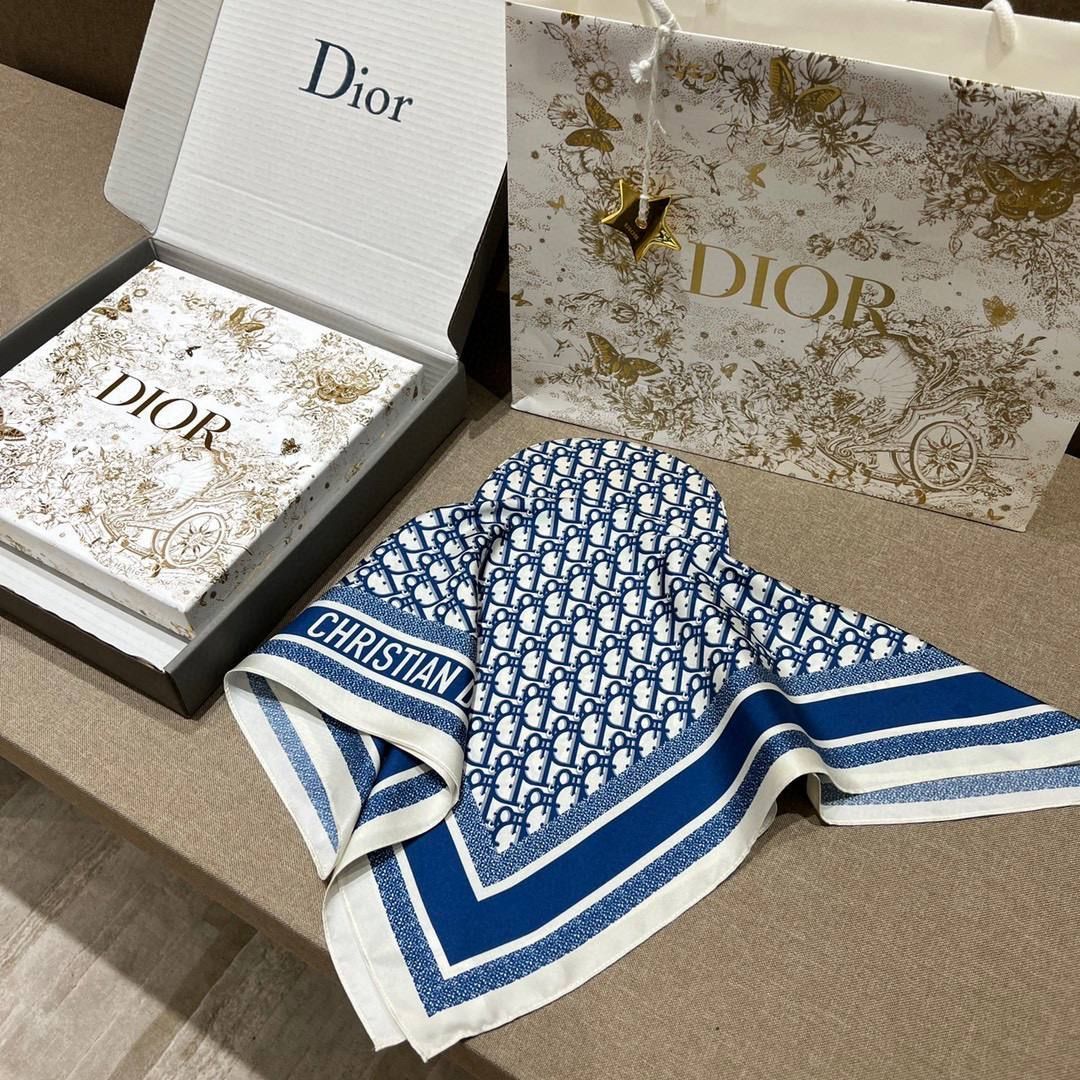 DIOR