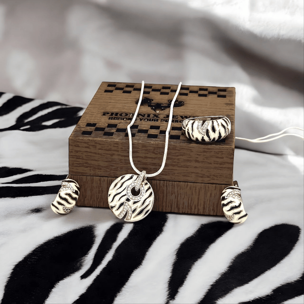 Silver Zebra Stripe Pendant Set for Women