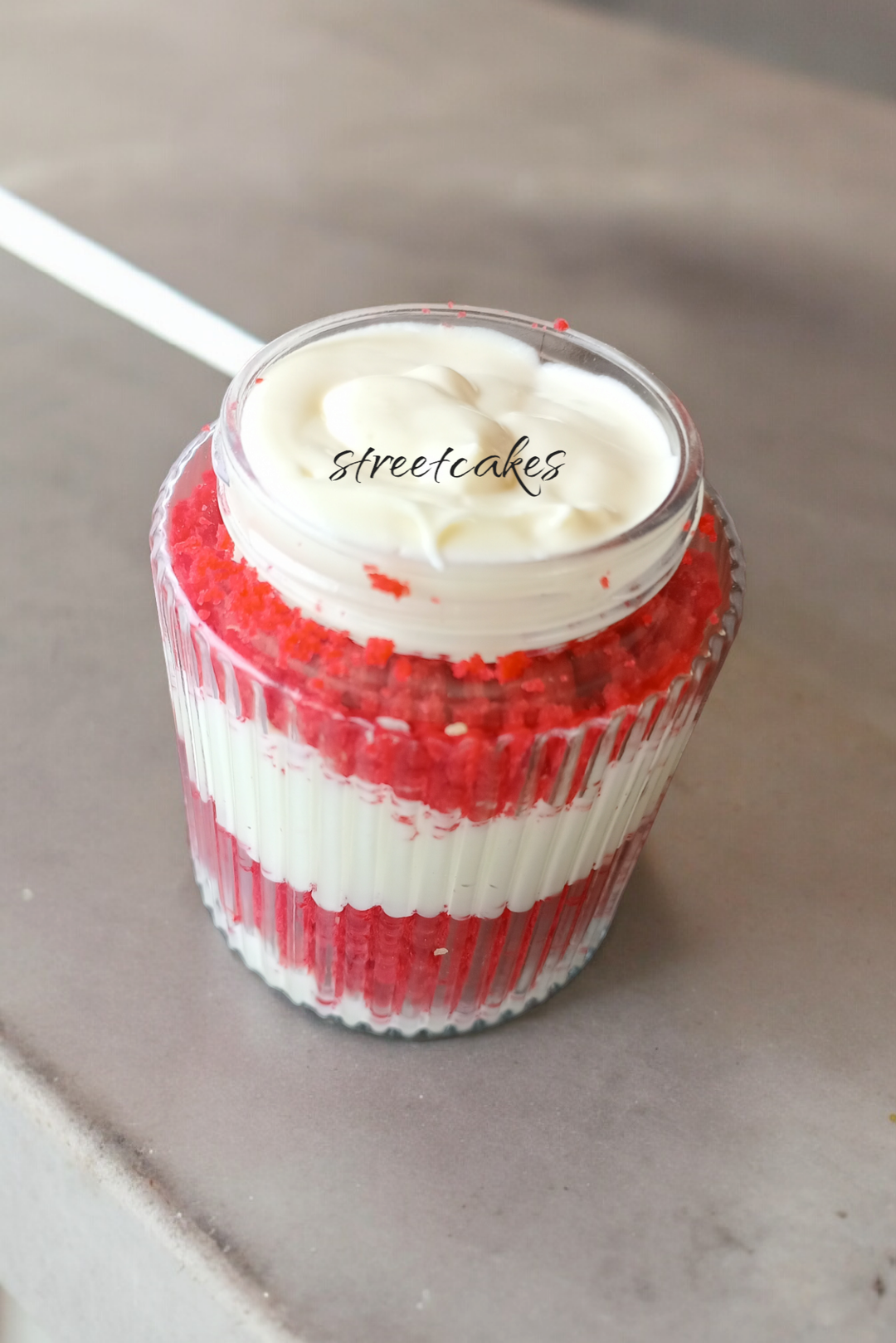 CAKE IN GLASS JAR