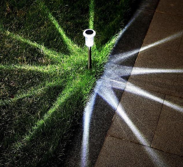 JEU DE 3 Lumières a paneaux solaires de jardin