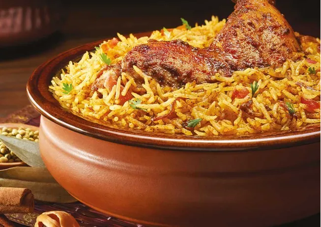 HYDERABADI CHICKEN DUM BIRYANI