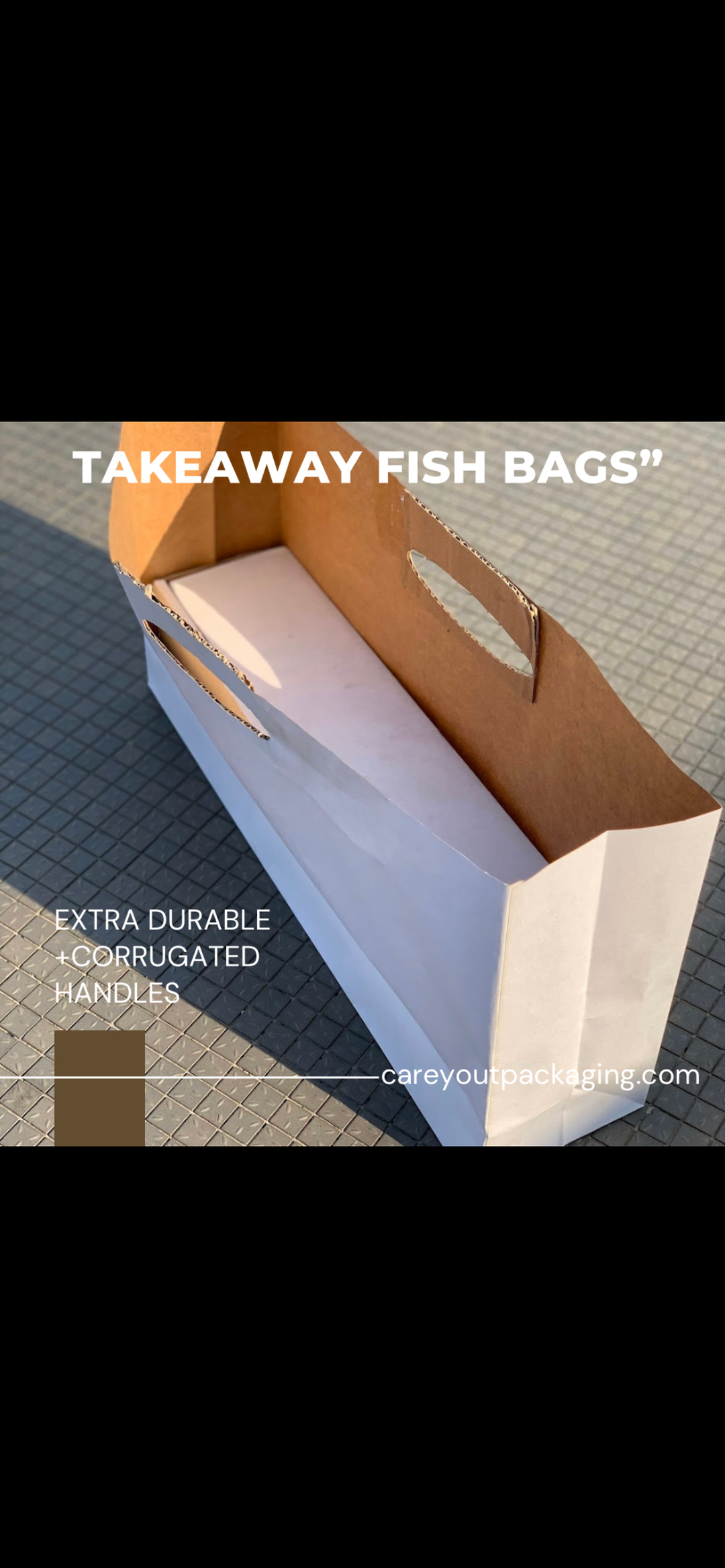 LARGE FISH BAGS WITH CORRUGATED HANDLES