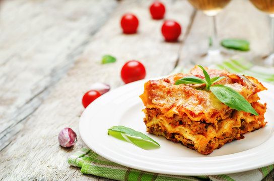 Traditional Lasagna