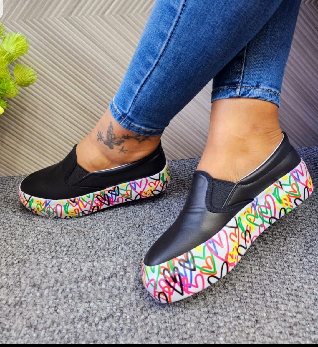 women stylish shoes