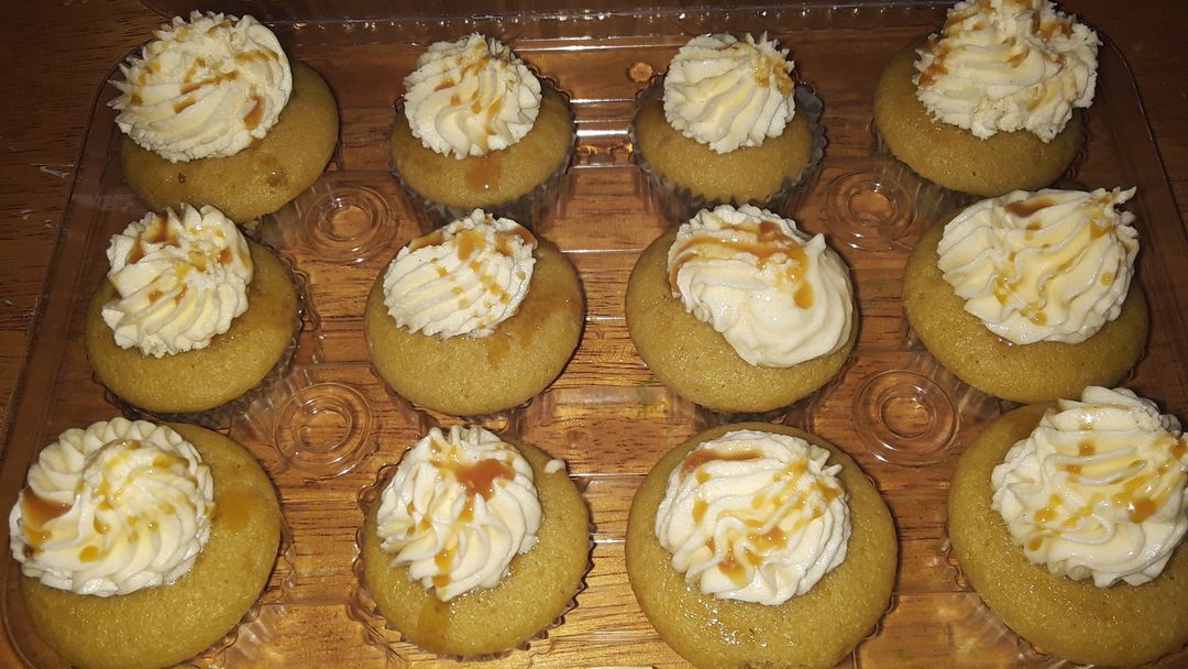 Salted Caramel Cupcakes 12 pack