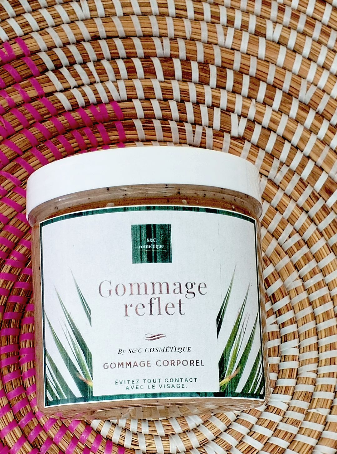 Gommage Eclat - Gommage pour le corps 200g