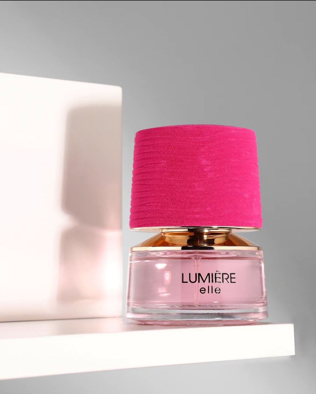 LUMIERE ELLE