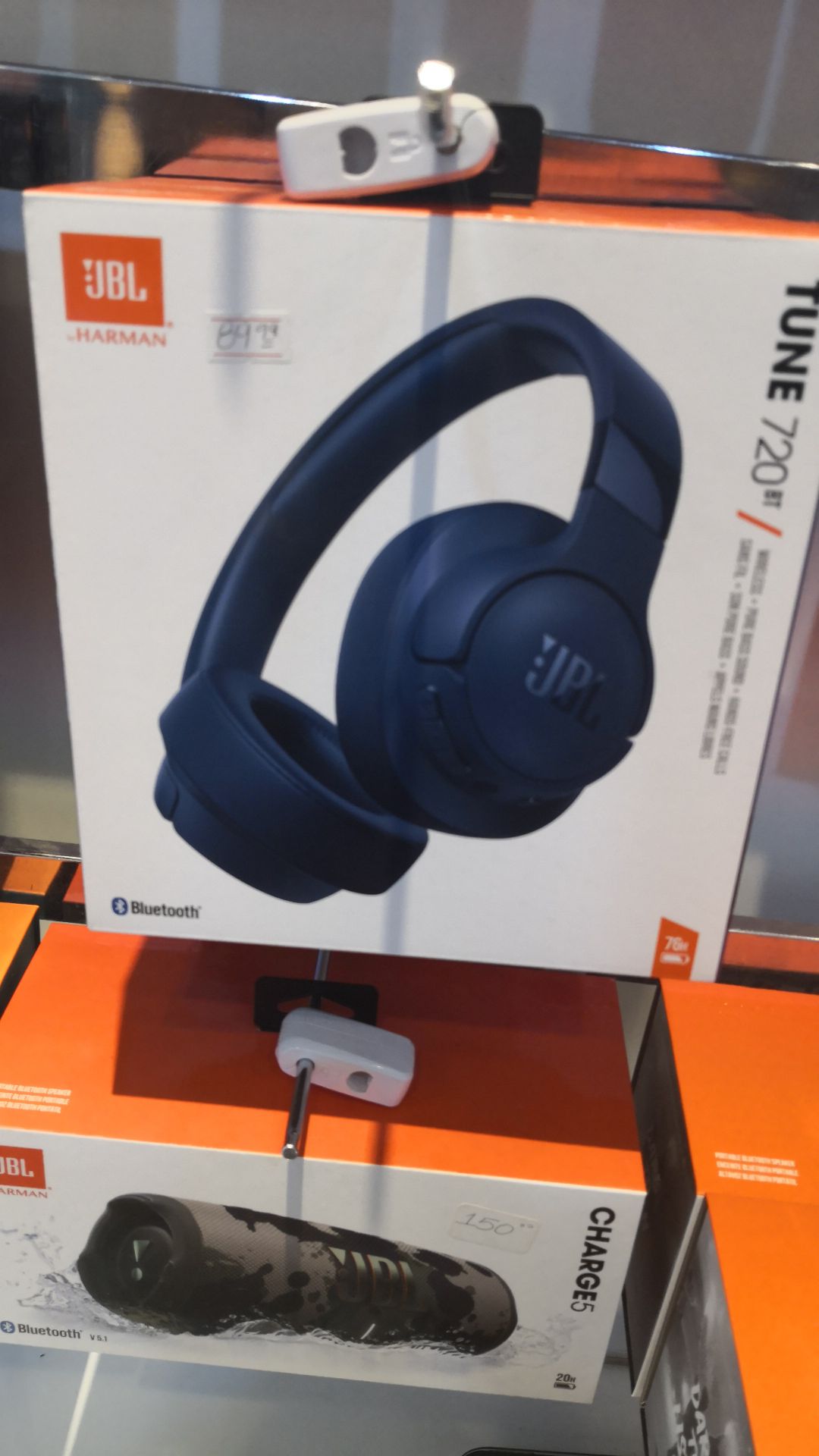 JBL TUNE 720 BT 