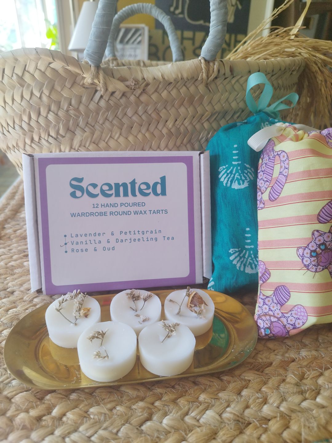 12 Round Scented Wax Tarts