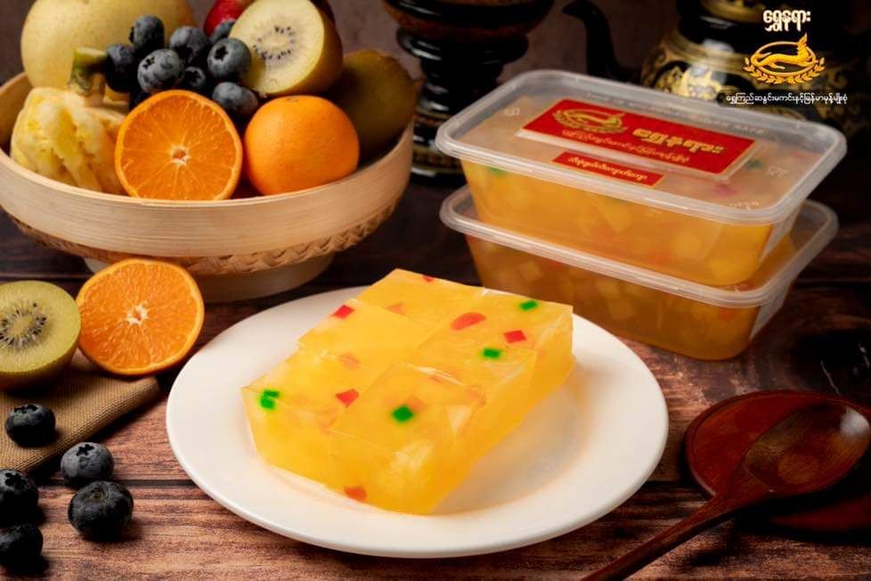 ရွှေနရား_သီးစုံဂျယ်လီကျောက်ကျော