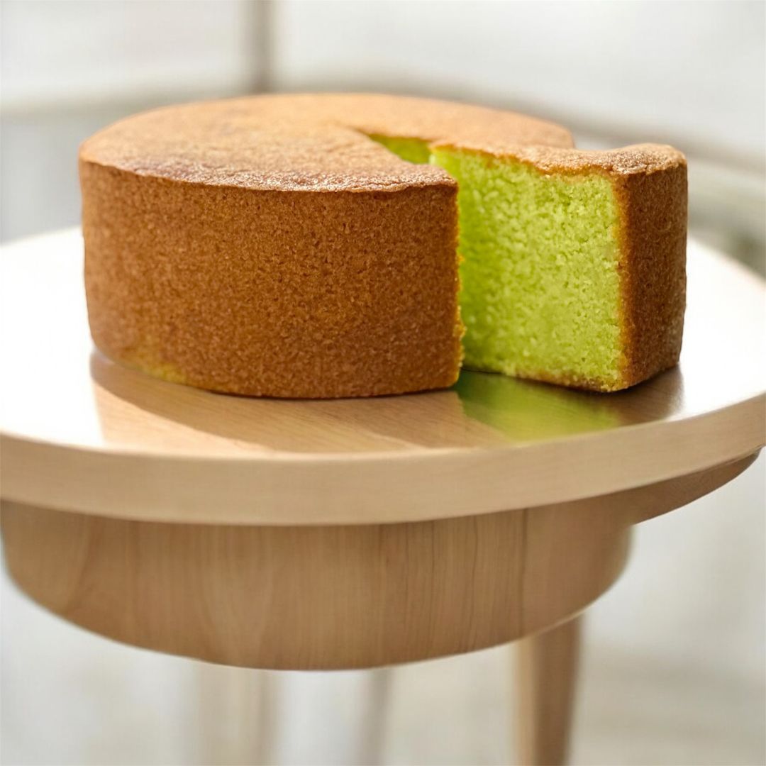 BESTSELLER: 6” Pandan Sugee Cake 