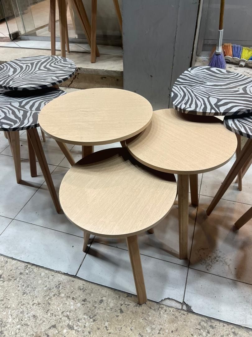 SET OF 3 TABLE