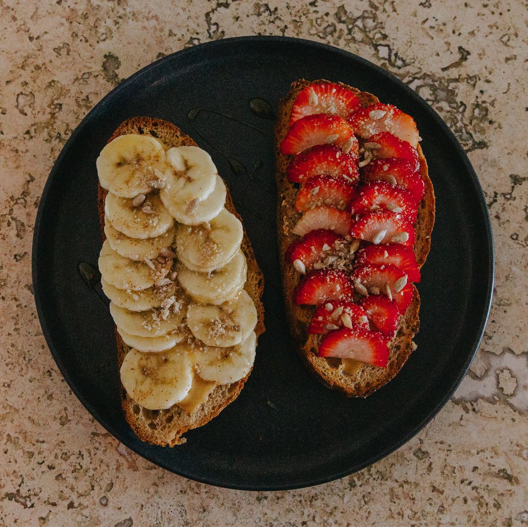 Pan Artesanal con Crema de Cacahuate