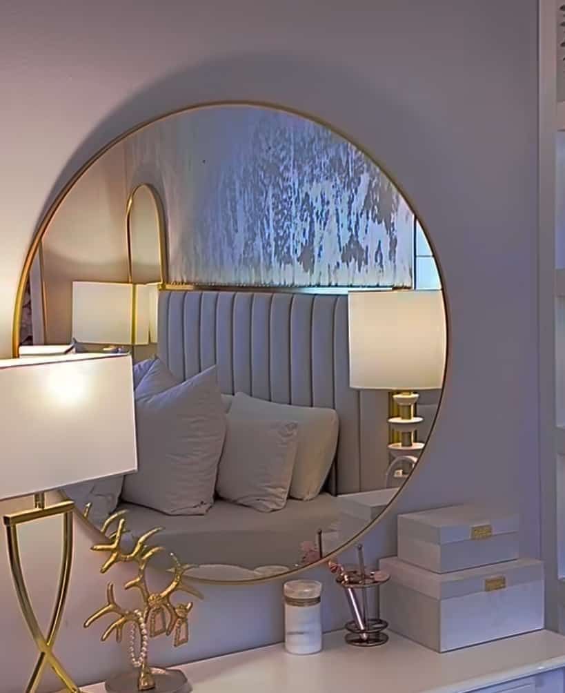 Contemporary Round Mirror