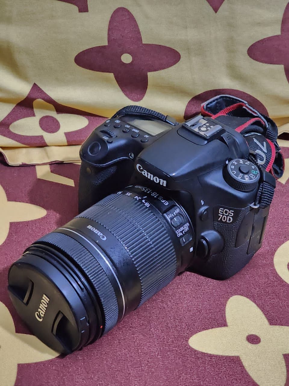 Canon eos 70d + 18-135MM 