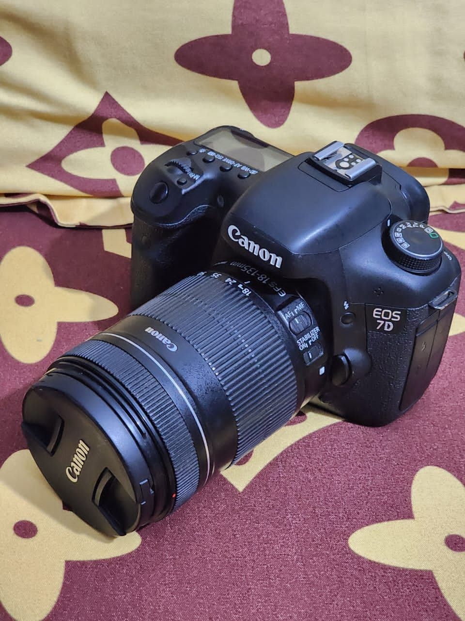 Canon eos 7d + 18-135mm