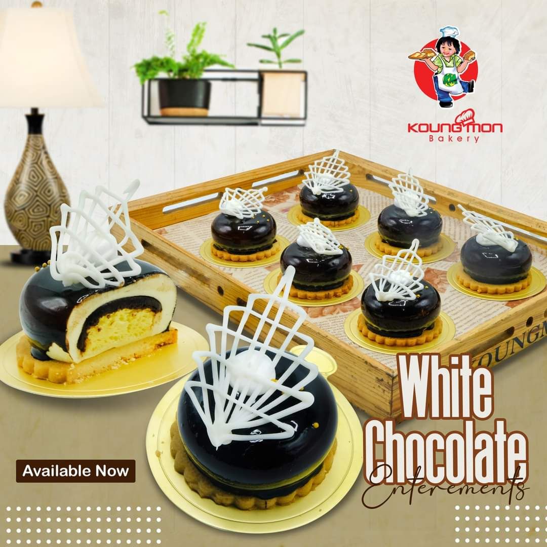 Koung Mon Bakery_White Chocolate Enterements Cake 