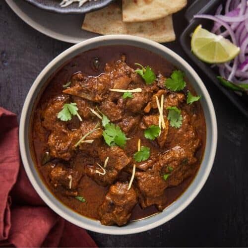 Curry Beef Cubes - مكعبات لحم كاري