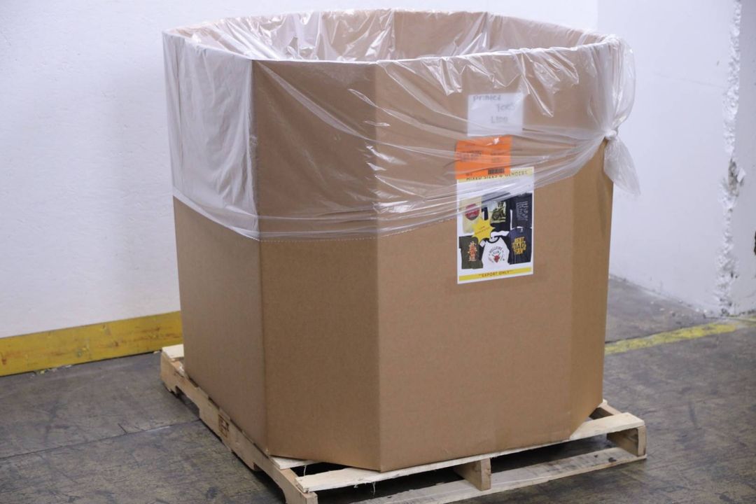 Irregulars Unmanifested Pallets of Assorted Licensed T Shirts for Men, Women & Children 