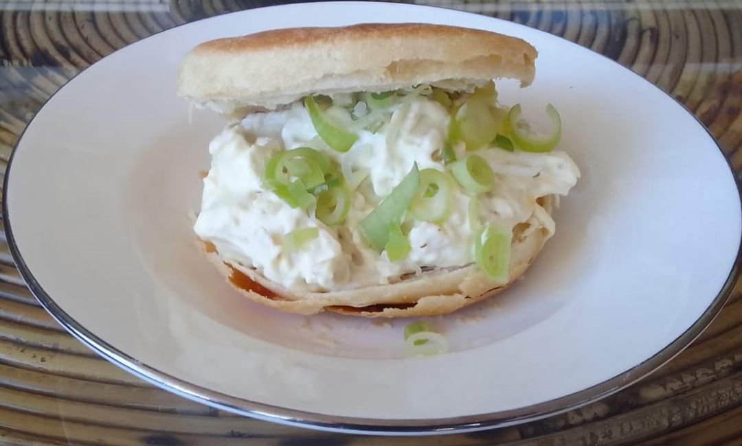 Chicken Mayonnaise Roujiamo - Chinese Burger