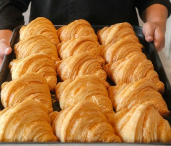 Croissants Plain