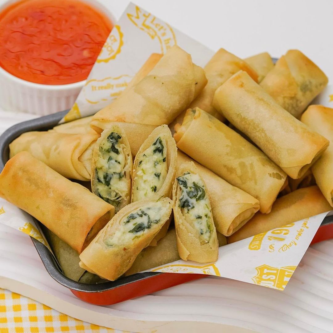 Spinach & Cheese Spring Rolls