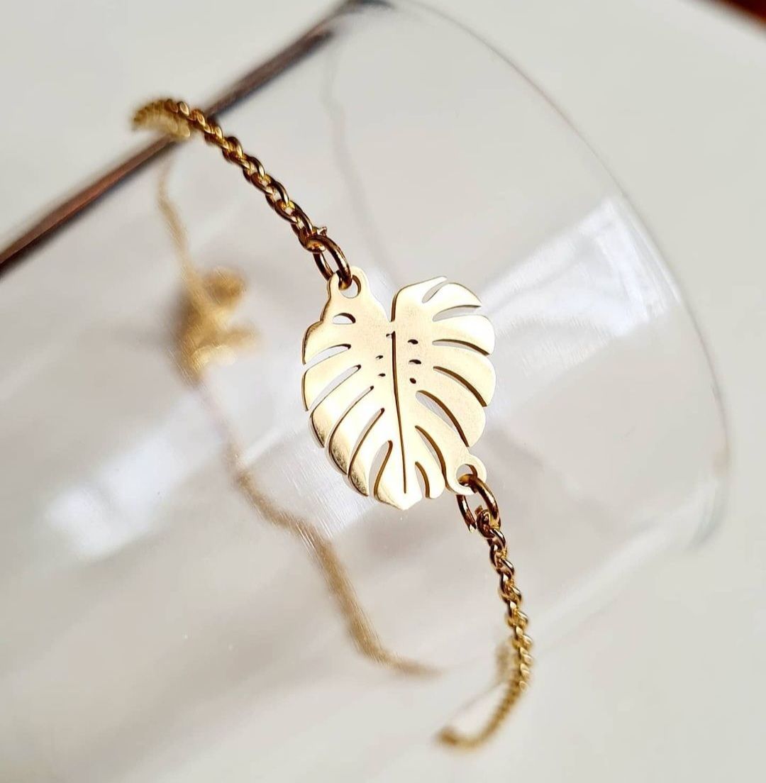 Monstera Leaf Bracelet 