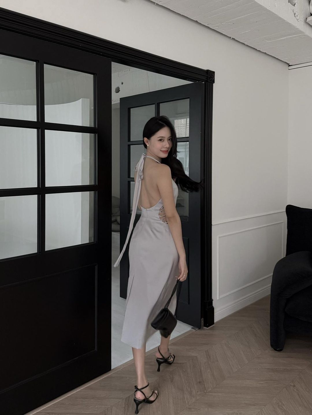 LVD NAOMI HALTER DRESS (SLIVER GREY)